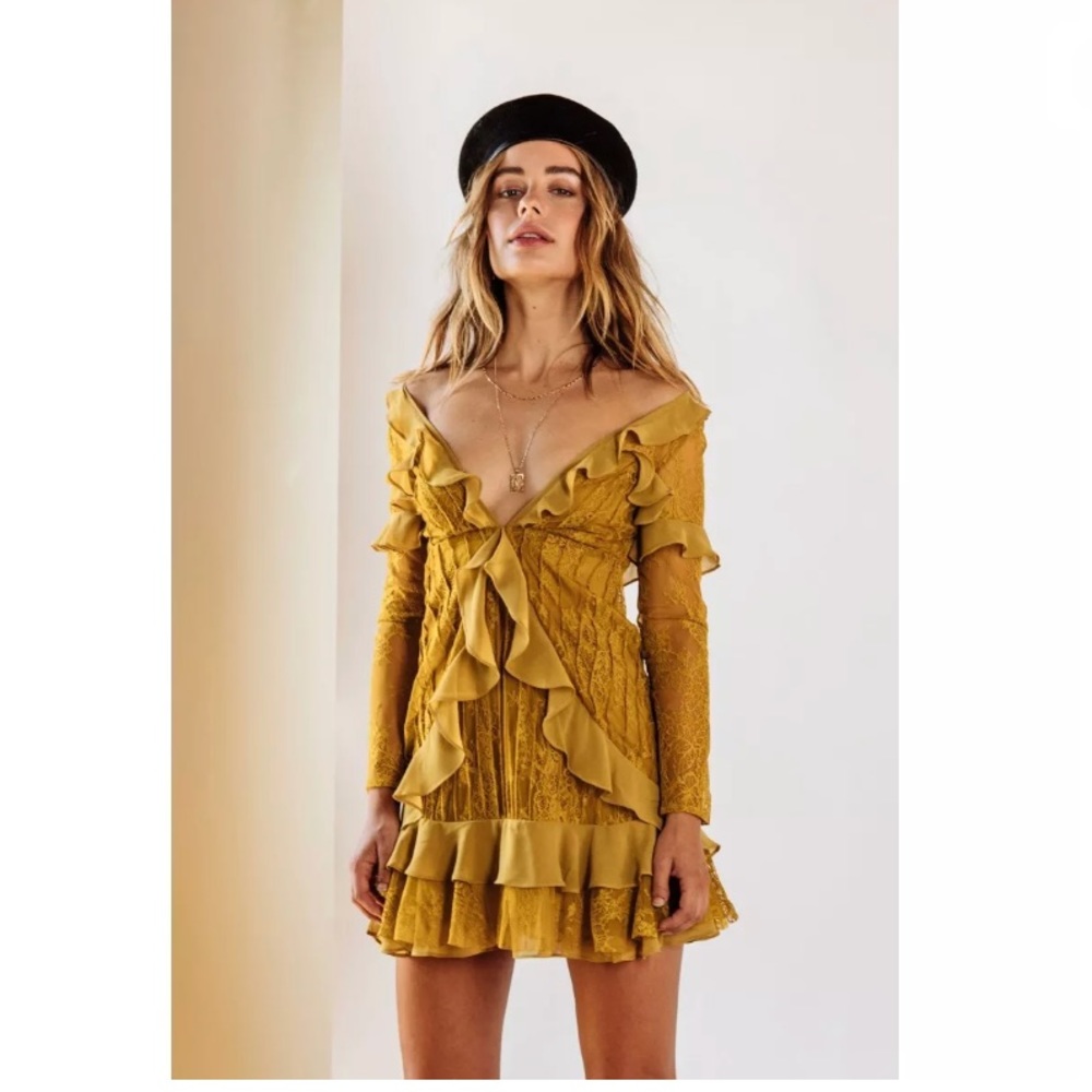 🔥For love and lemons Daphne lace ruffle dress
